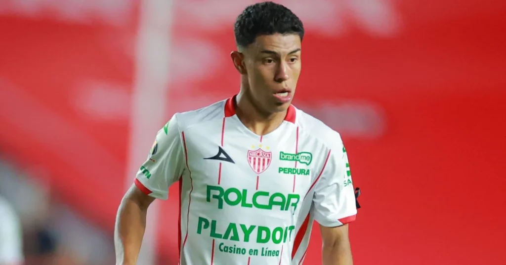 Vasco Recebe Reforço: Johan Rojas Chega ao Rio com Expectativa Alta