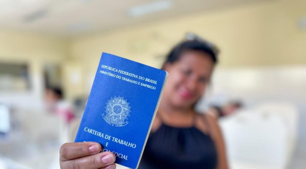 A Escassez de Mão de Obra e Seus Impactos no Crescimento Econômico do Espírito Santo