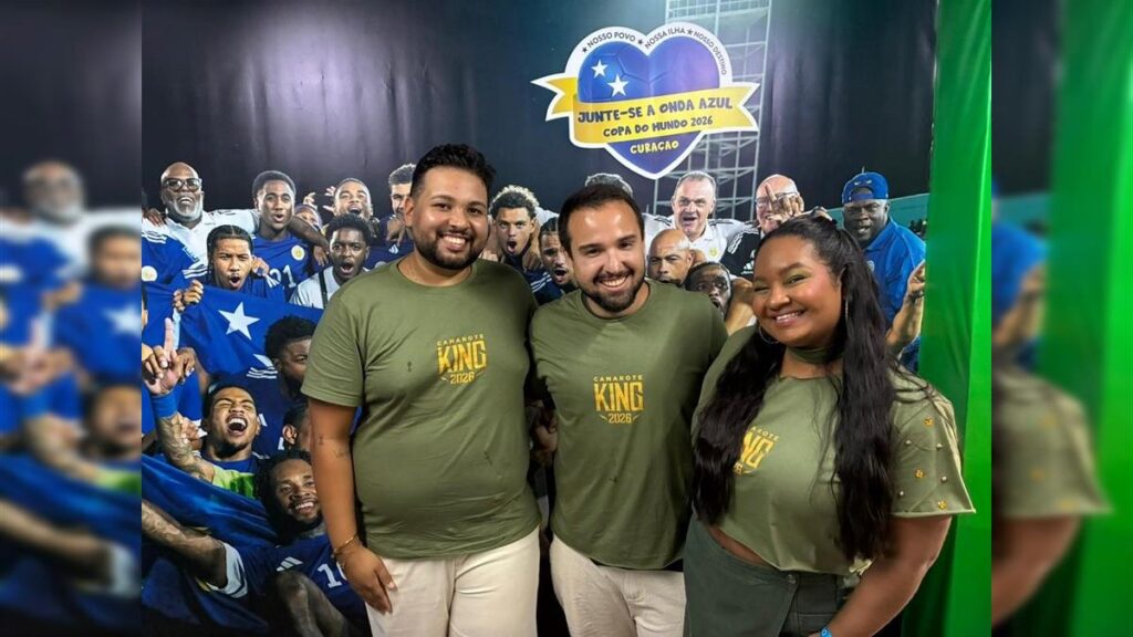 Explore o Camarote de Curaçao: Momentos do Segundo Dia na Sapucaí Imagem do artigo