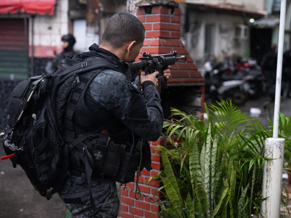Alerj Defende no STF Bônus a Policiais por Atuação em Operações Perigosas