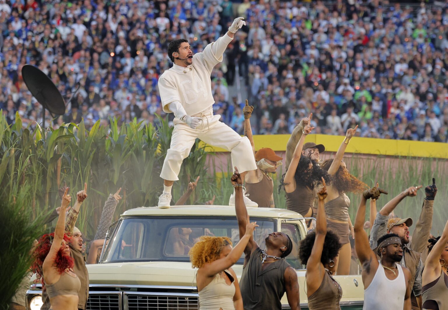 Bad Bunny Brilha no Intervalo do Super Bowl: Momentos Inesquecíveis