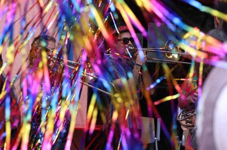 Carnaval: Um Campo Estratégico para Pesquisas e Políticas Culturais Carnaval: Um Campo Estratégico para Pesquisas e Políticas Culturais