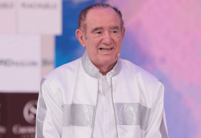 Celebração do Humor: ‘Adorável Trapalhão’ Chega ao Rio com Renato Aragão Celebração do Humor: 'Adorável Trapalhão' Chega ao Rio com Renato Aragão