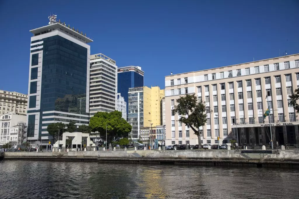 Economia do Rio de Janeiro cresce 0,7% e supera Brasil no 3º trimestre de 2025