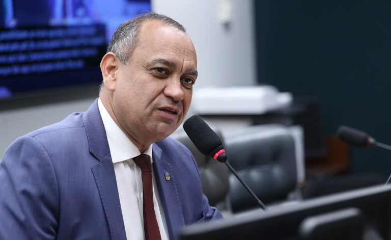 Max Lemos Assume Presidência da Comissão de Trabalho da Câmara dos Deputados