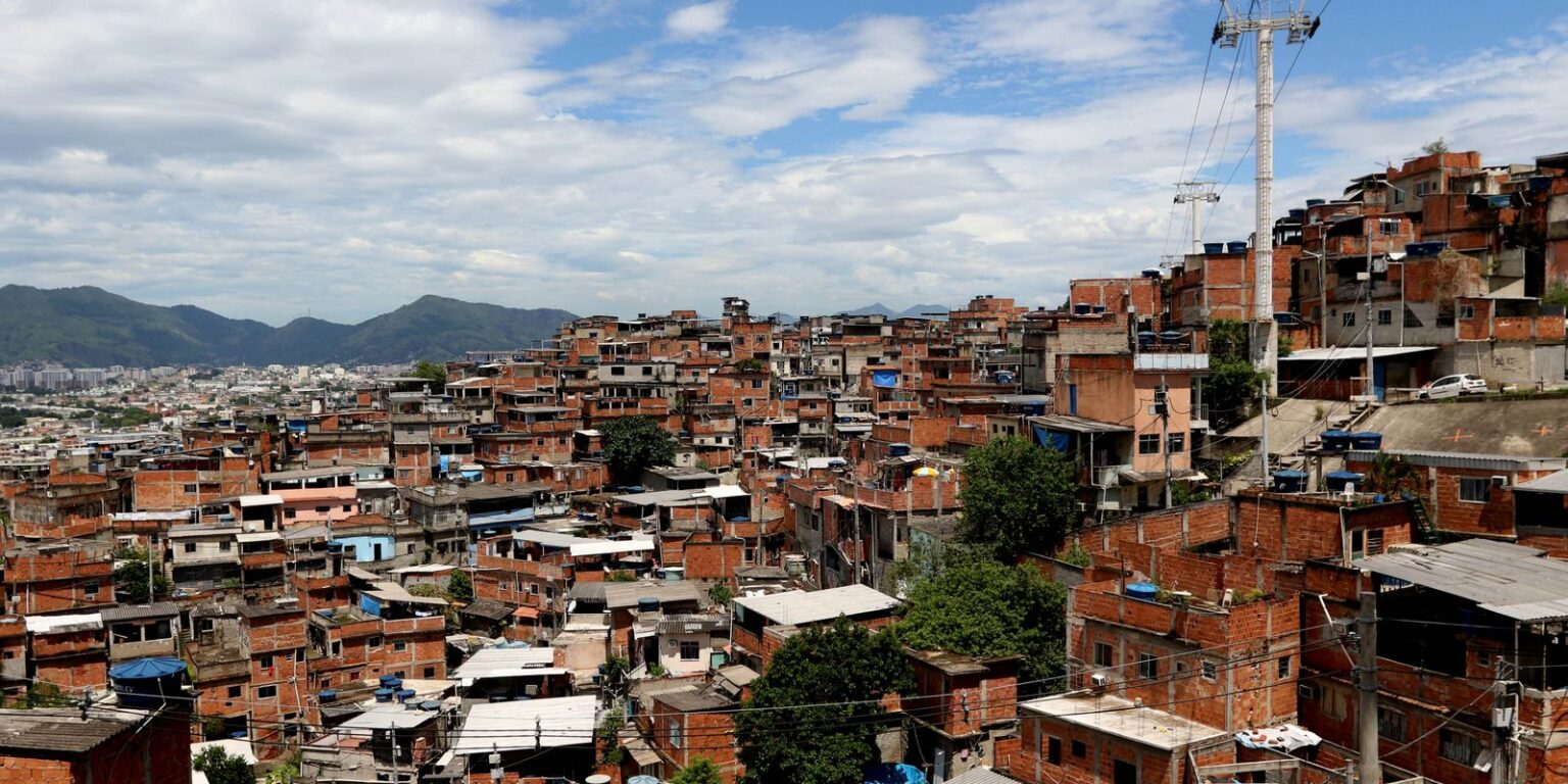 Moradores de Favelas Priorizaram Segurança, Saúde e Moradia, Revela Pesquisa
