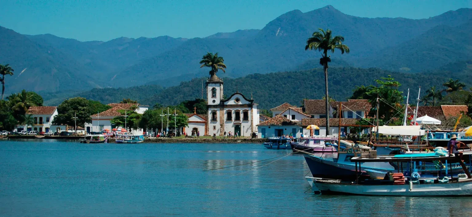 Paraty: o Destino Imperdível para Ecoturismo e Aventura no Rio de Janeiro