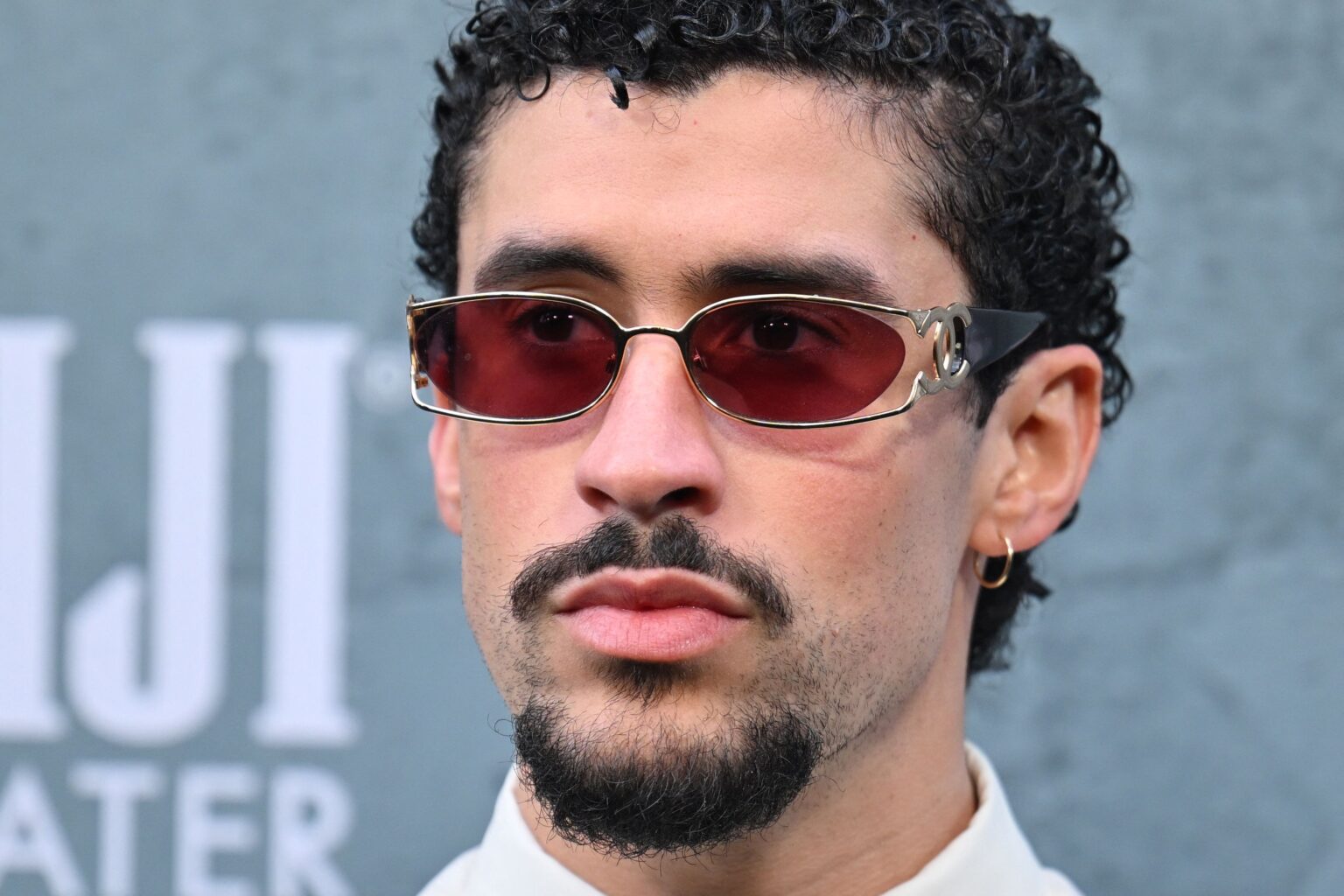 Por que Bad Bunny não receberá cachê pelo show do intervalo do Super Bowl?