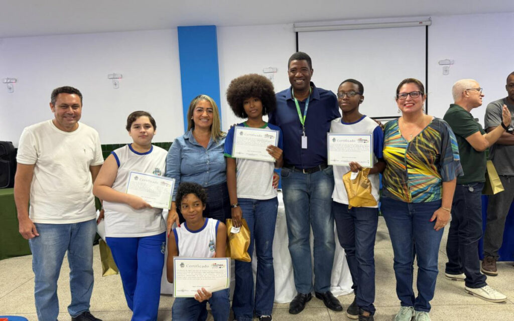 Prepara Japeri: Alunos Aprovados em Escolas Técnicas do Rio de Janeiro