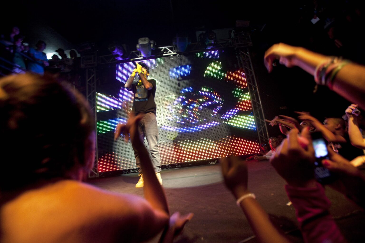 Putologia Avançada: Thiagson Desvenda a Intersecção entre Funk, Sexo e Política