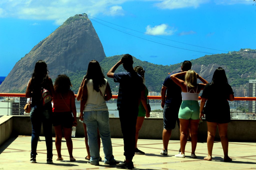 Rio de Janeiro: A Importância da Imagem e o Futuro da Cidade Rio de Janeiro: A Importância da Imagem e o Futuro da Cidade