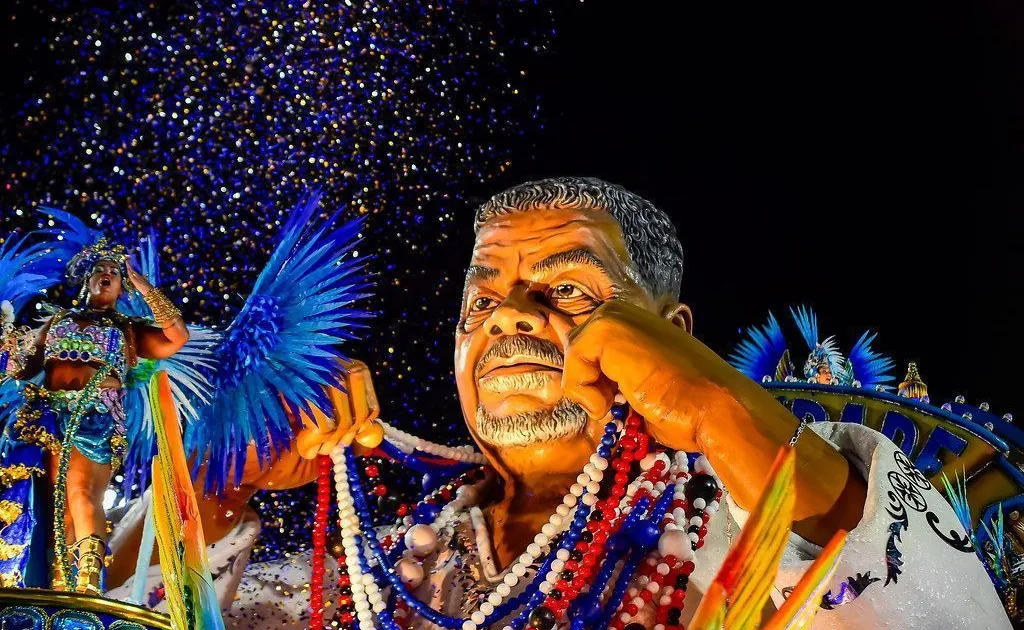 Samba-Enredo: Uma Expressão Política Fundamental, Afirmam Especialistas