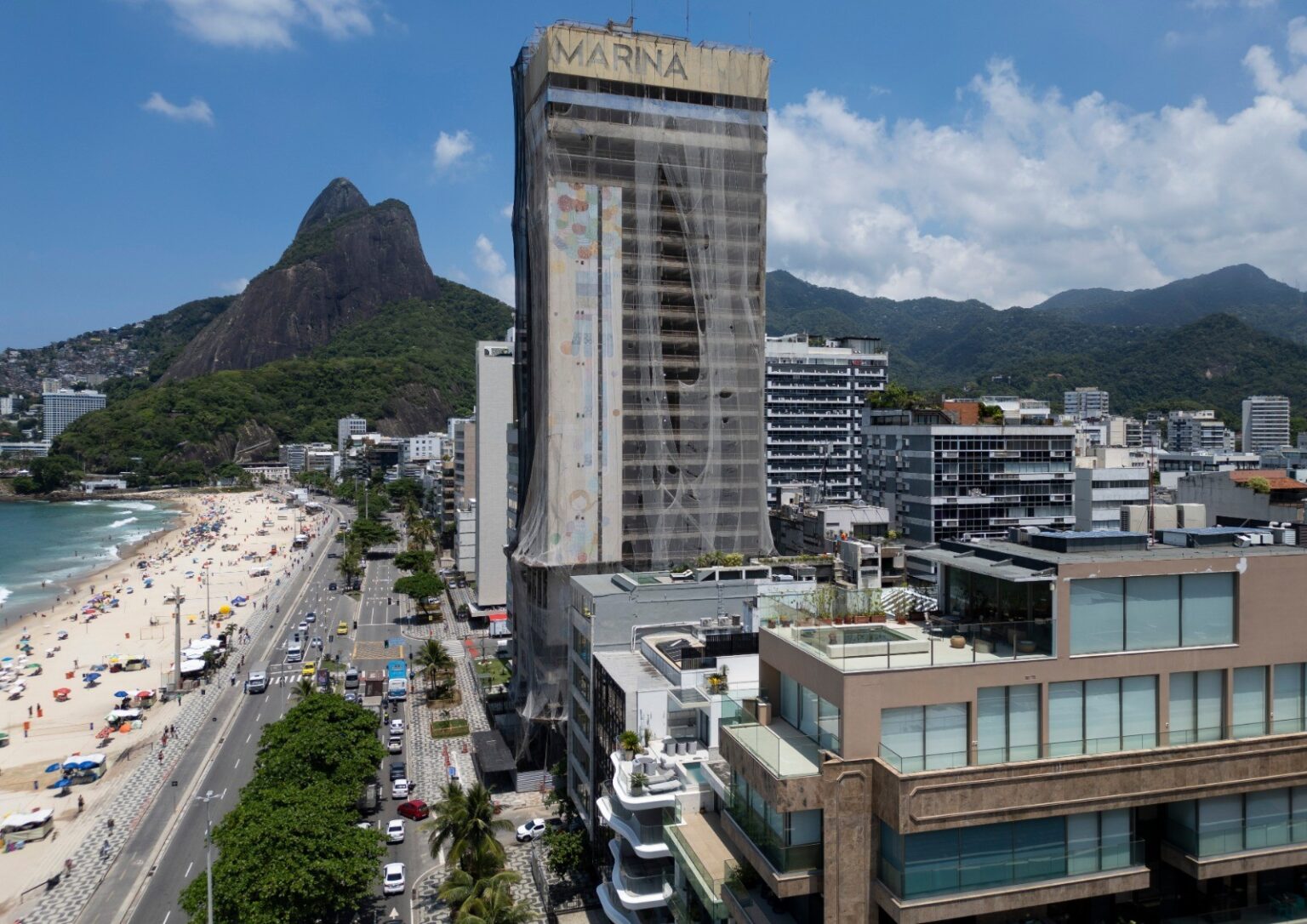 Transformação do Turismo de Luxo no Rio: Hotéis de Alto Padrão em Ascensão Transformação do Turismo de Luxo no Rio: Hotéis de Alto Padrão em Ascensão