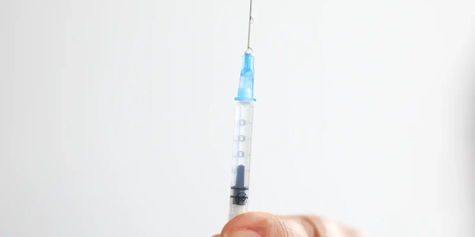 Adolescentes em Risco: Pesquisa Revela Baixa Cobertura Vacinal contra o HPV Adolescentes em Risco: Pesquisa Revela Baixa Cobertura Vacinal contra o HPV