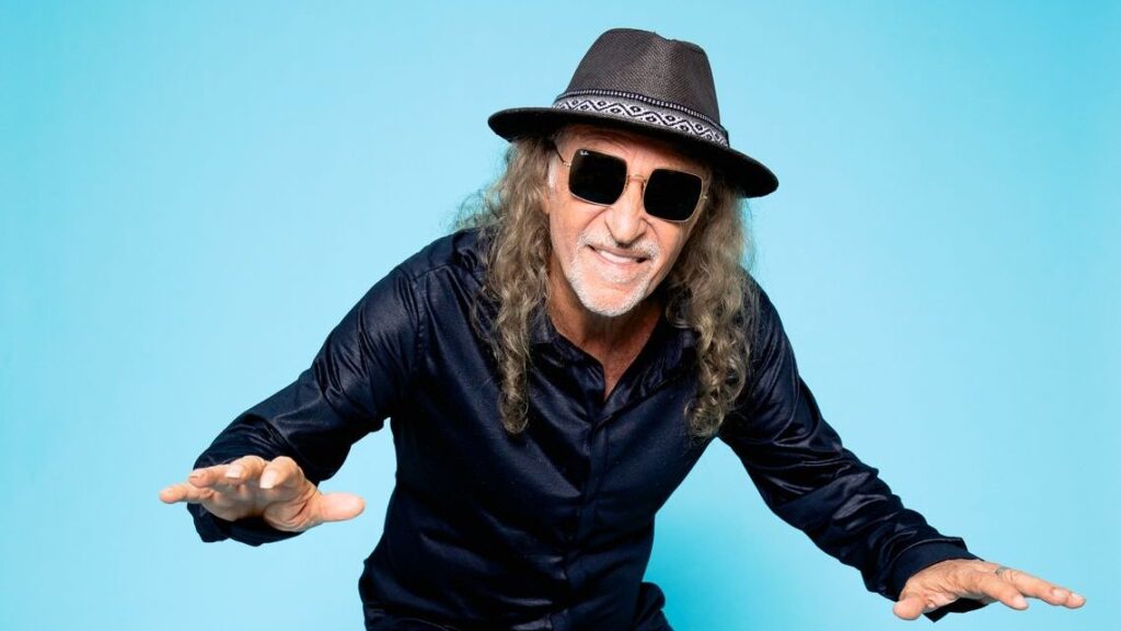 Alceu Valença Lança Turnê ’80 Girassóis’ em Comemoração aos 80 Anos Alceu Valença Lança Turnê '80 Girassóis' em Comemoração aos 80 Anos