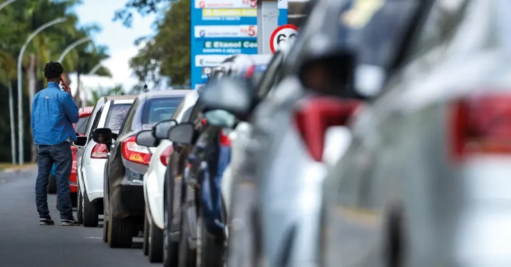 Alta do Petróleo e Seus Reflexos na Economia: Uma Crise Sem Precedentes