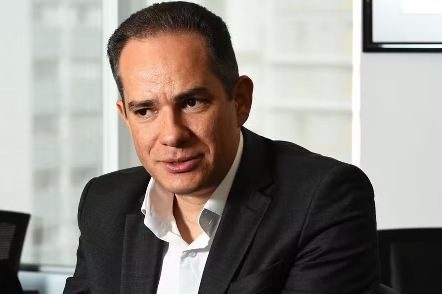 Alta do Preço do Petróleo: Impactos e Perspectivas para a Economia Brasileira em 2025 Alta do Preço do Petróleo: Impactos e Perspectivas para a Economia Brasileira em 2025