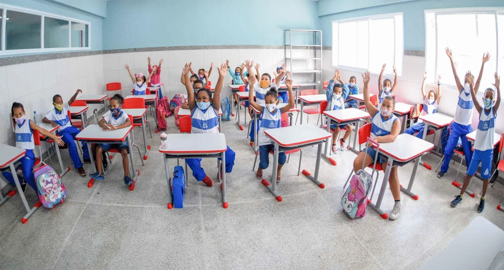 Ano Letivo de 2026 em Salvador Começa Hoje: O que Você Precisa Saber