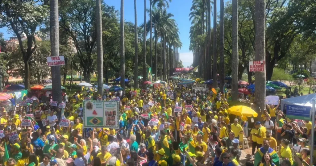 Atos da Direita Mobilizam Políticos em Brasília, BH e Rio de Janeiro
