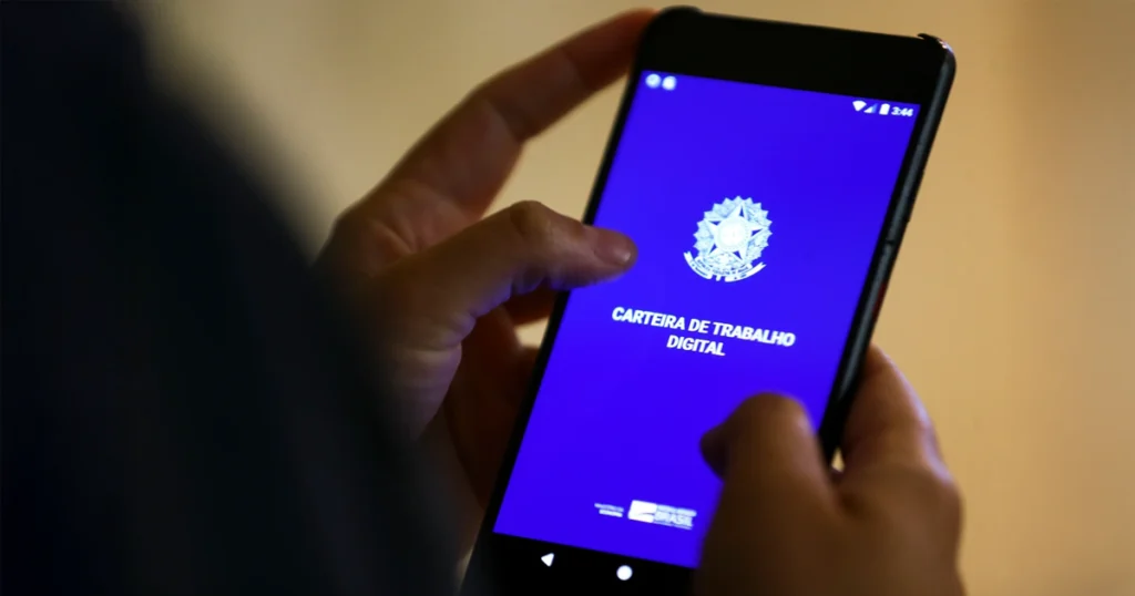 Brasil Gera 112 Mil Empregos em Janeiro, Queda de 27% em Relação ao Ano Anterior