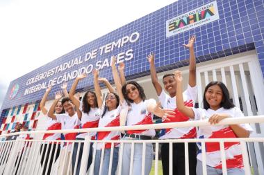 Cândido Sales Recebe Nova Escola de Tempo Integral com 25 Milhões em Investimentos Cândido Sales Recebe Nova Escola de Tempo Integral com 25 Milhões em Investimentos