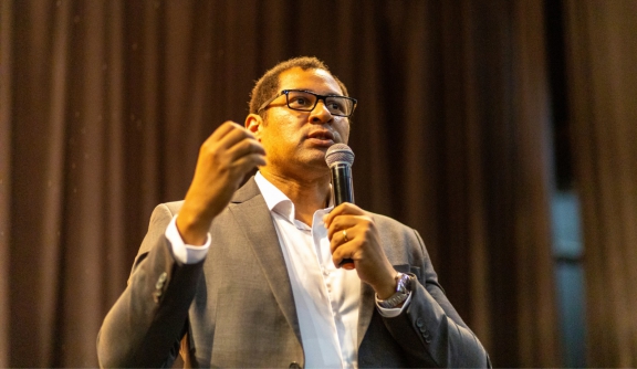 Curso sobre Financiamento da Educação Básica em Mogi das Cruzes: Formação Crucial para Gestores