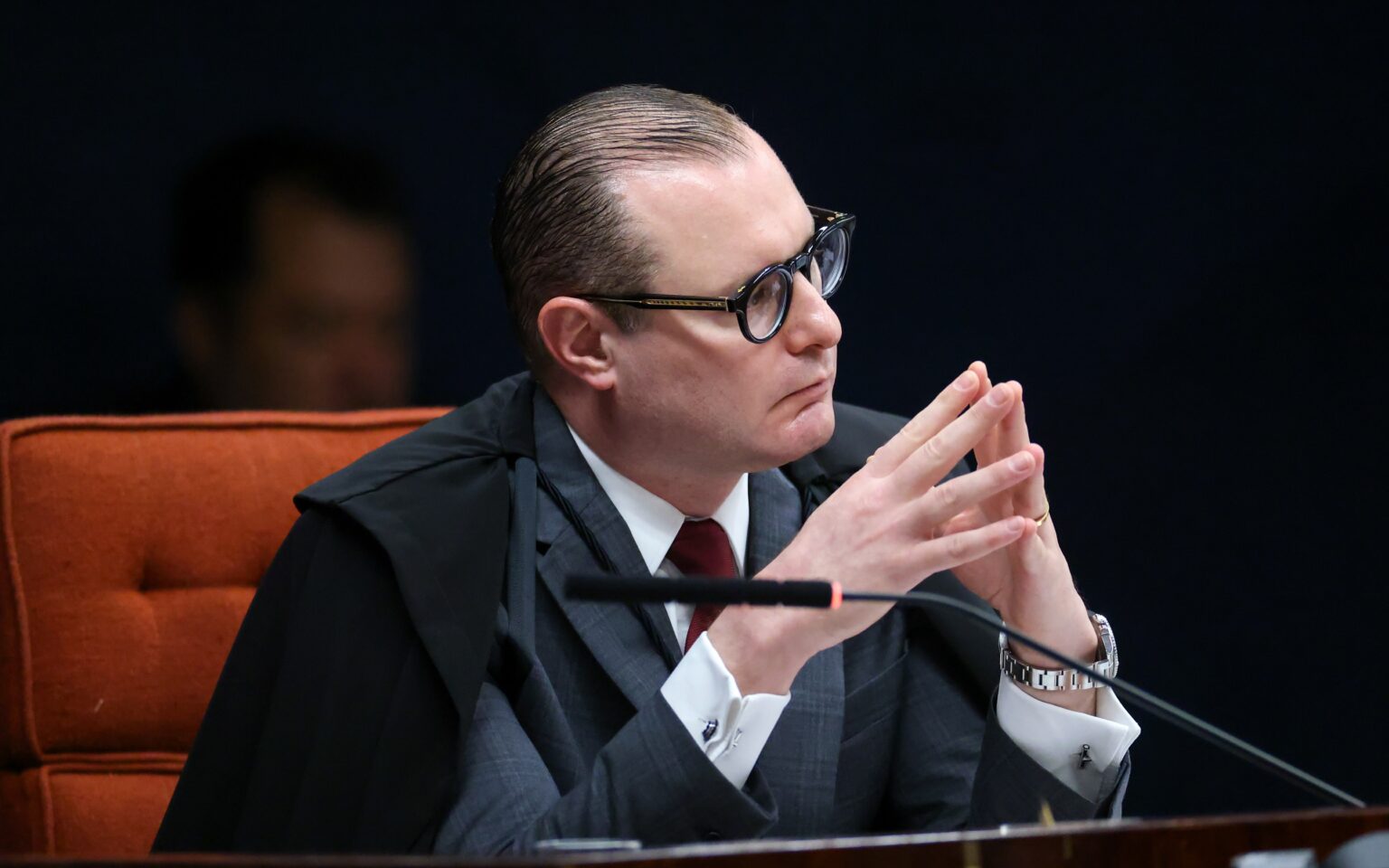 Decisão de Zanin Suspende Eleições Indiretas para Governador do Rio de Janeiro