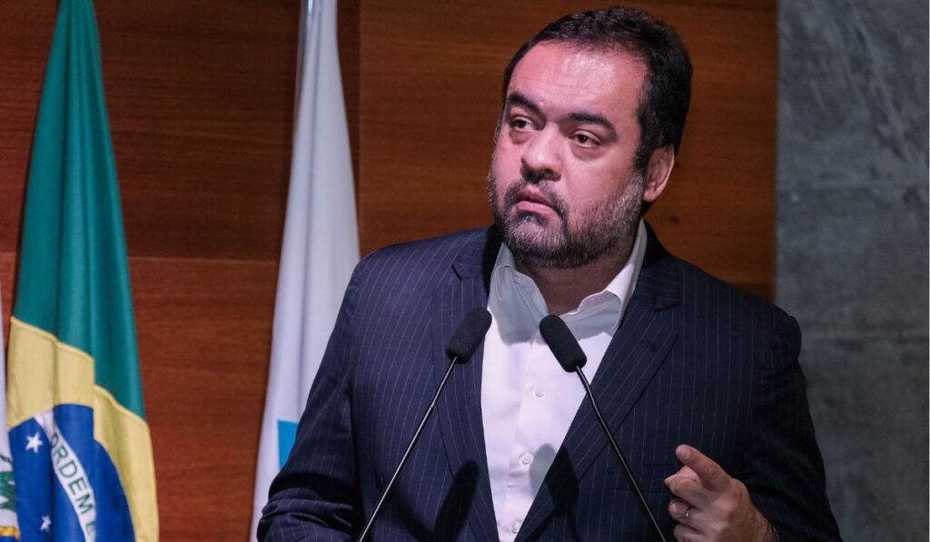 Intervenção do STF no RJ: Aliados de Castro Criticam Manutenção de Governador Interino Intervenção do STF no RJ: Aliados de Castro Criticam Manutenção de Governador Interino