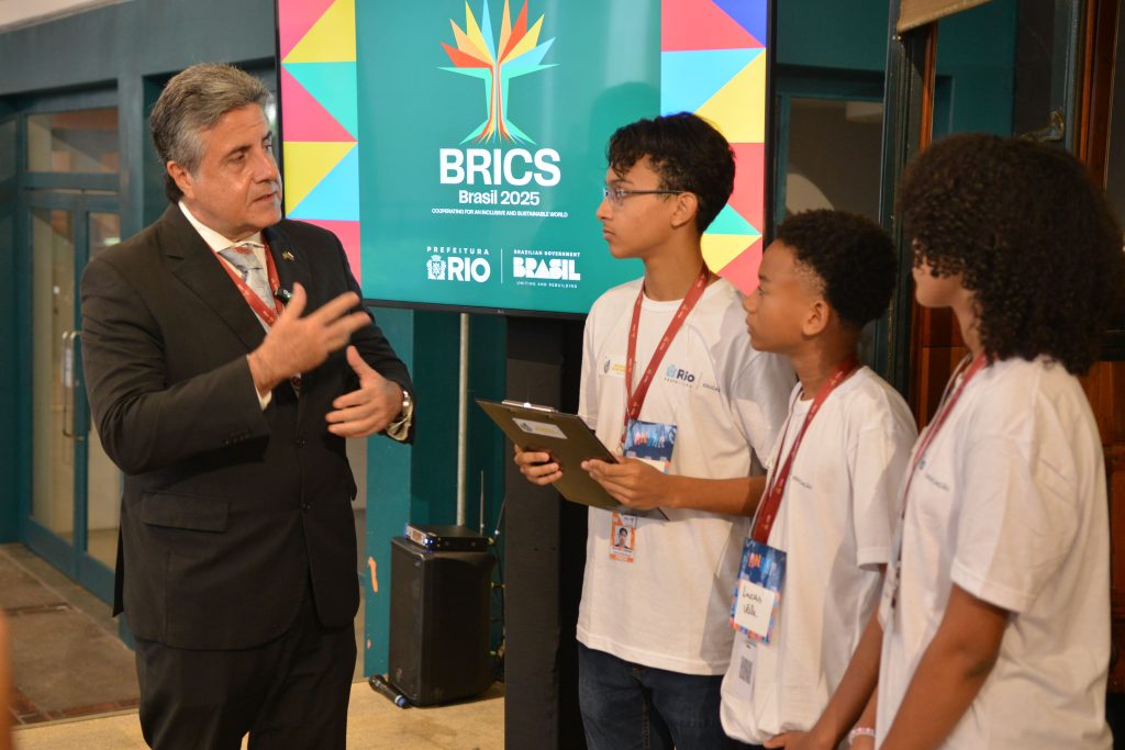 MultiRio Se Destaca no Mapa da Educação Midiática com cinco Projetos Inovadores