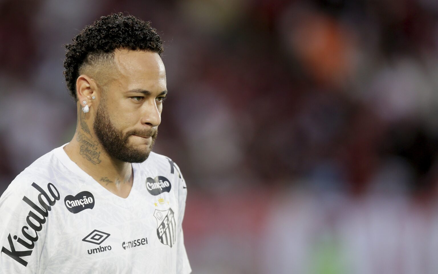 Neymar Reconhece Frustração por Ficar de Fora da Seleção, Mas Acredita na Copa: 'O Sonho Continua'