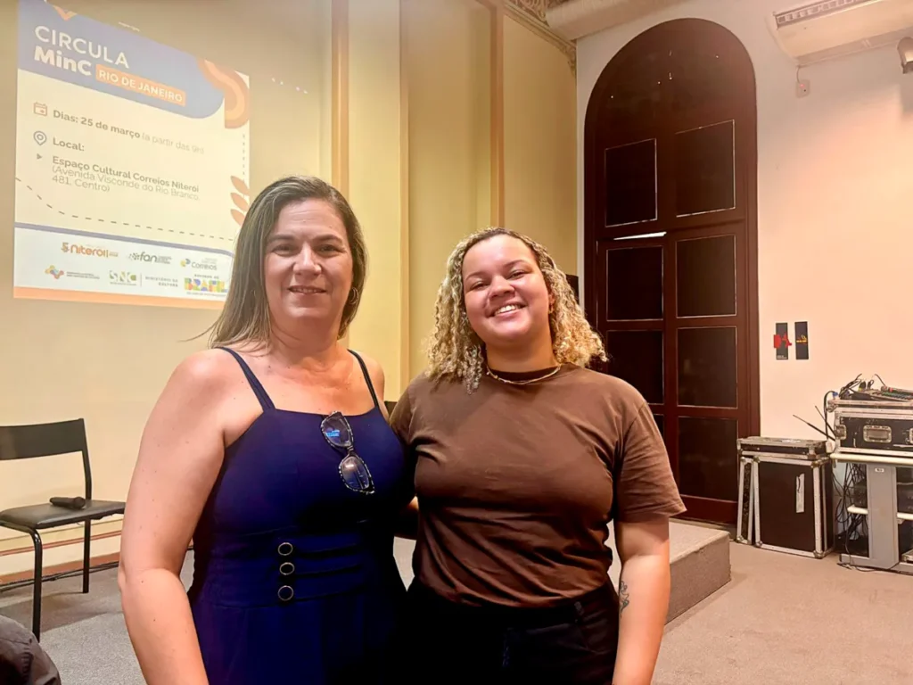 Quissamã Fortalece Políticas Culturais em Encontro Estadual em Niterói Quissamã Fortalece Políticas Culturais em Encontro Estadual em Niterói