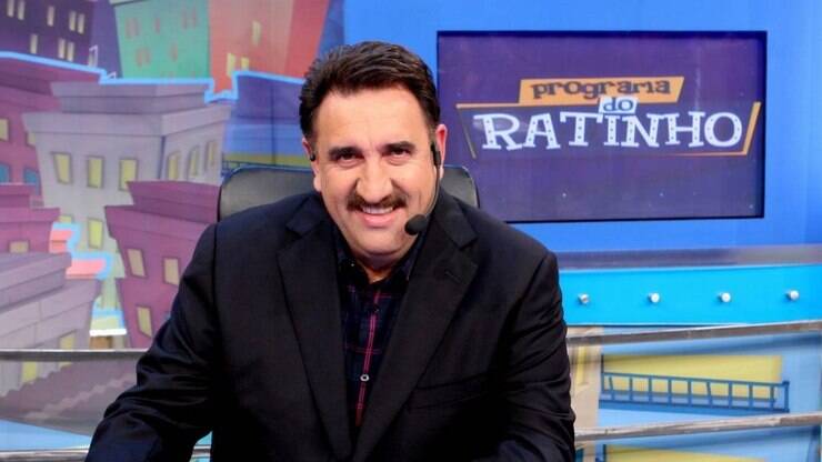 Ratinho Se Pronuncia Novamente sobre Controvérsia com Érika Hilton