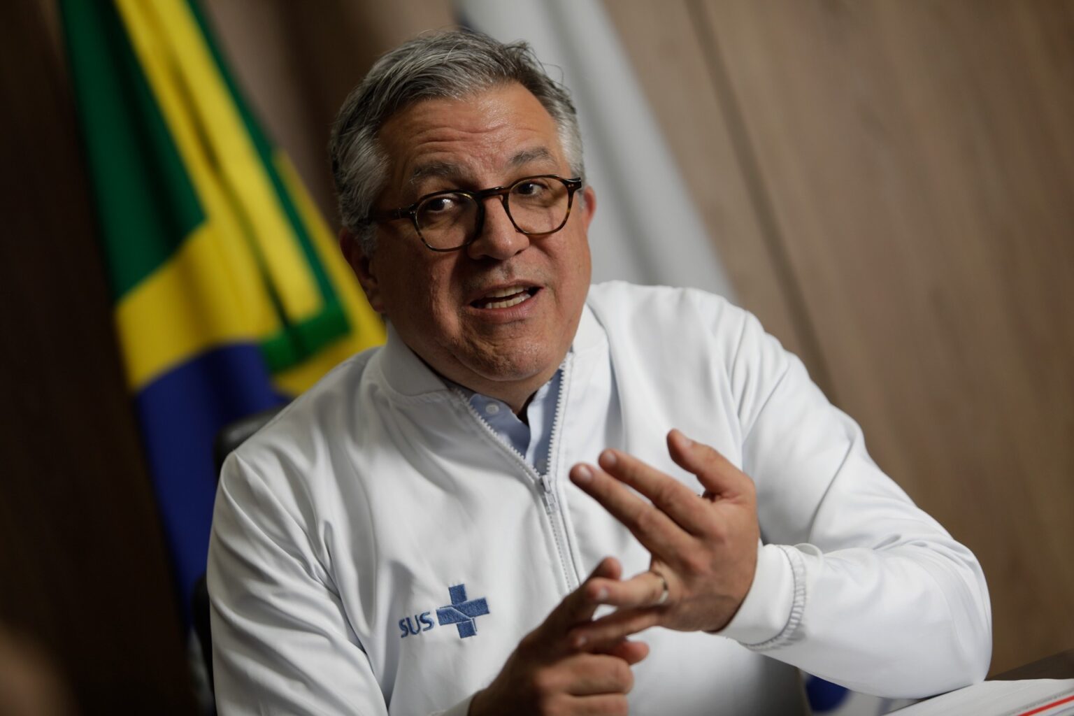 Remédios para Obesidade: Preços Abusivos e a Necessidade de Laboratórios Públicos, Afirma Padilha