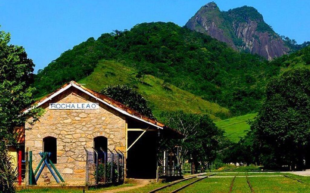 Rocha Leão: Um Novo Destino de Ecoturismo em Rio das Ostras