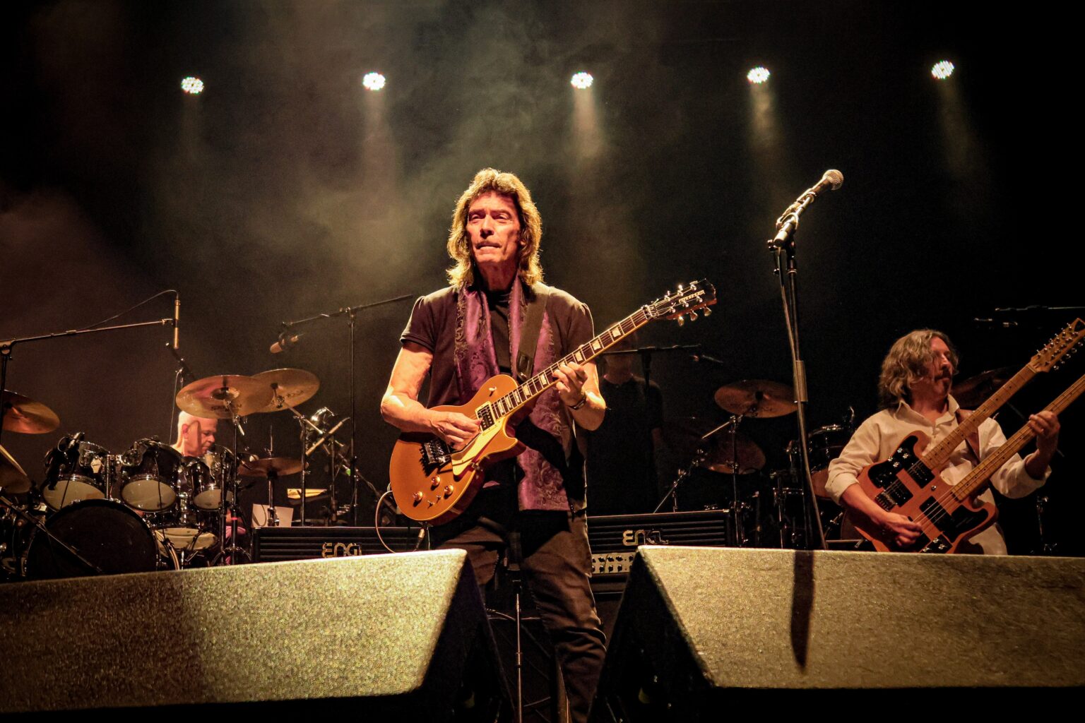 Steve Hackett Retorna ao Brasil: Conexões Musicais e Memórias do Genesis