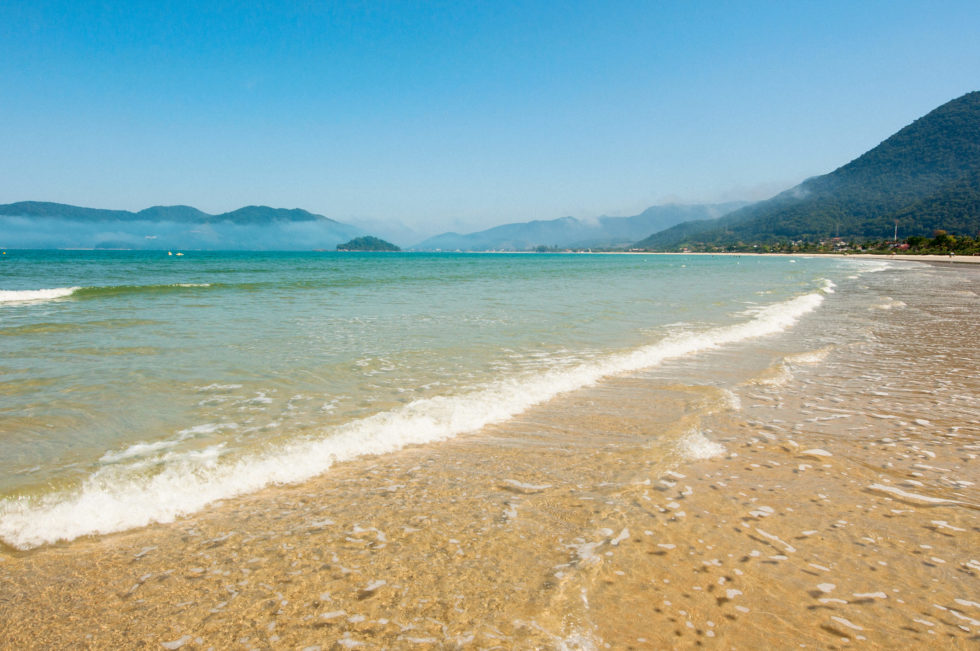 Ubatuba é um dos 10 destinos mais buscados por hospedagem no Brasil