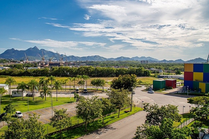 UFRJ é Reconhecida com o Mérito no Prêmio Jovem Cientista