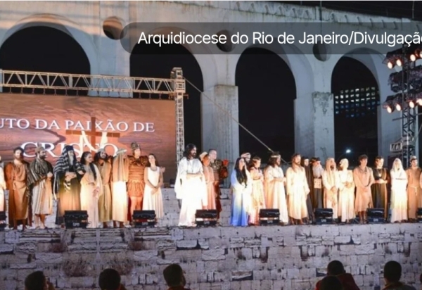48ª Edição do Auto da Paixão de Cristo nos Arcos da Lapa: Uma Tradição que Encanta
