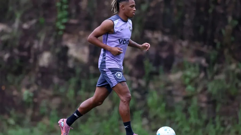 Botafogo em Campo: Retornos de Danilo e Barboza Para o Clássico Contra o Vasco