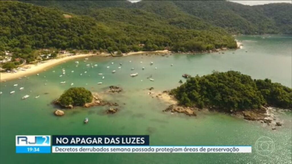 Castro Revoga Regras Ambientais no RJ e Libera Construções em Áreas Preservadas