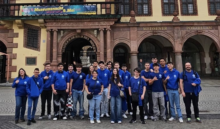 Cinco Estudantes Brasileiros Representam o Brasil em Estágio na Alemanha