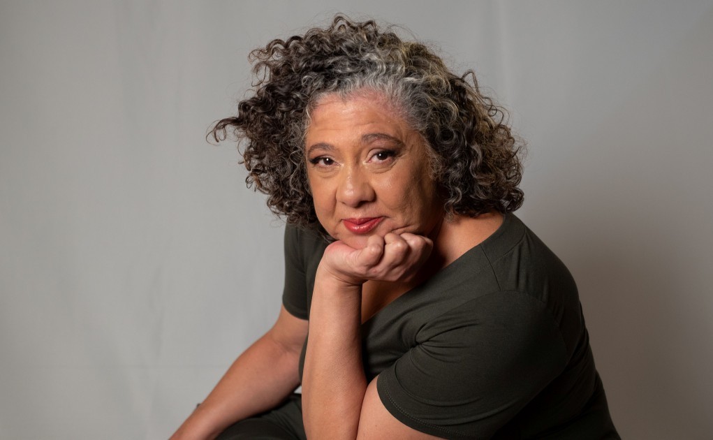 Docy Moreira: A Trajetória de 40 Anos no Teatro e o Novo Reconhecimento na TV