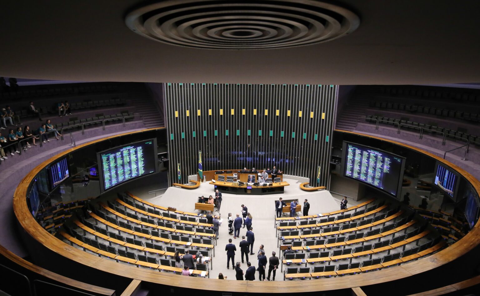 Eleições 2026: Entenda a Cláusula de Desempenho e Seus Impactos na Disputa Eleitoral