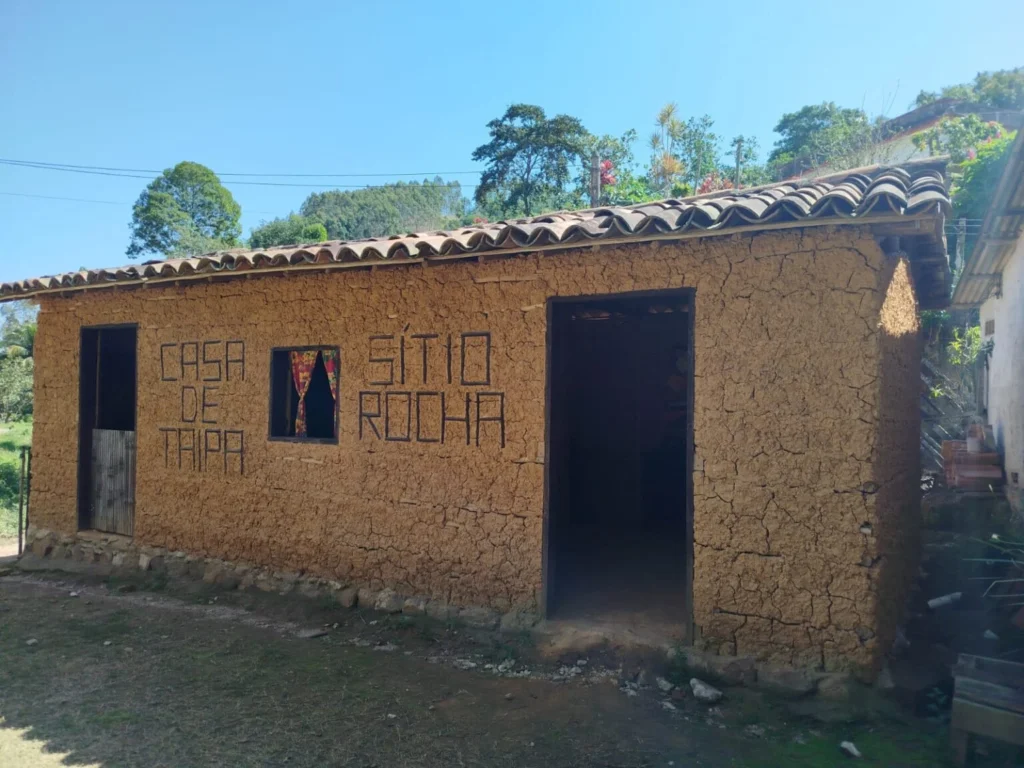 Explore o Circuito da Laranja em Tanguá (RJ) – Atrações Imperdíveis Explore o Circuito da Laranja em Tanguá (RJ) - Atrações Imperdíveis