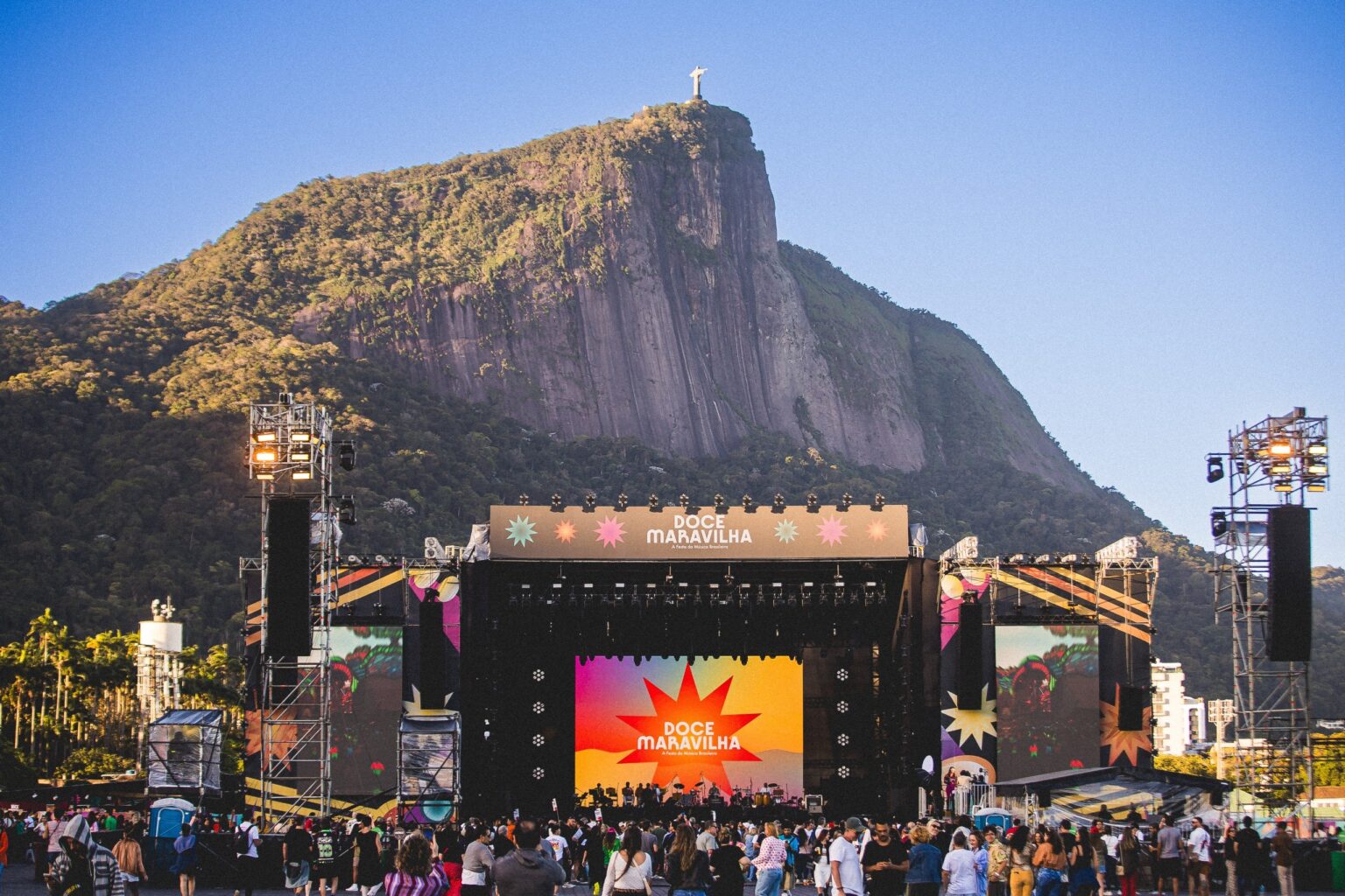 Festival Doce Maravilha 2026: Caetano, Emicida e Bethânia se Apresentam na Programação Imperdível