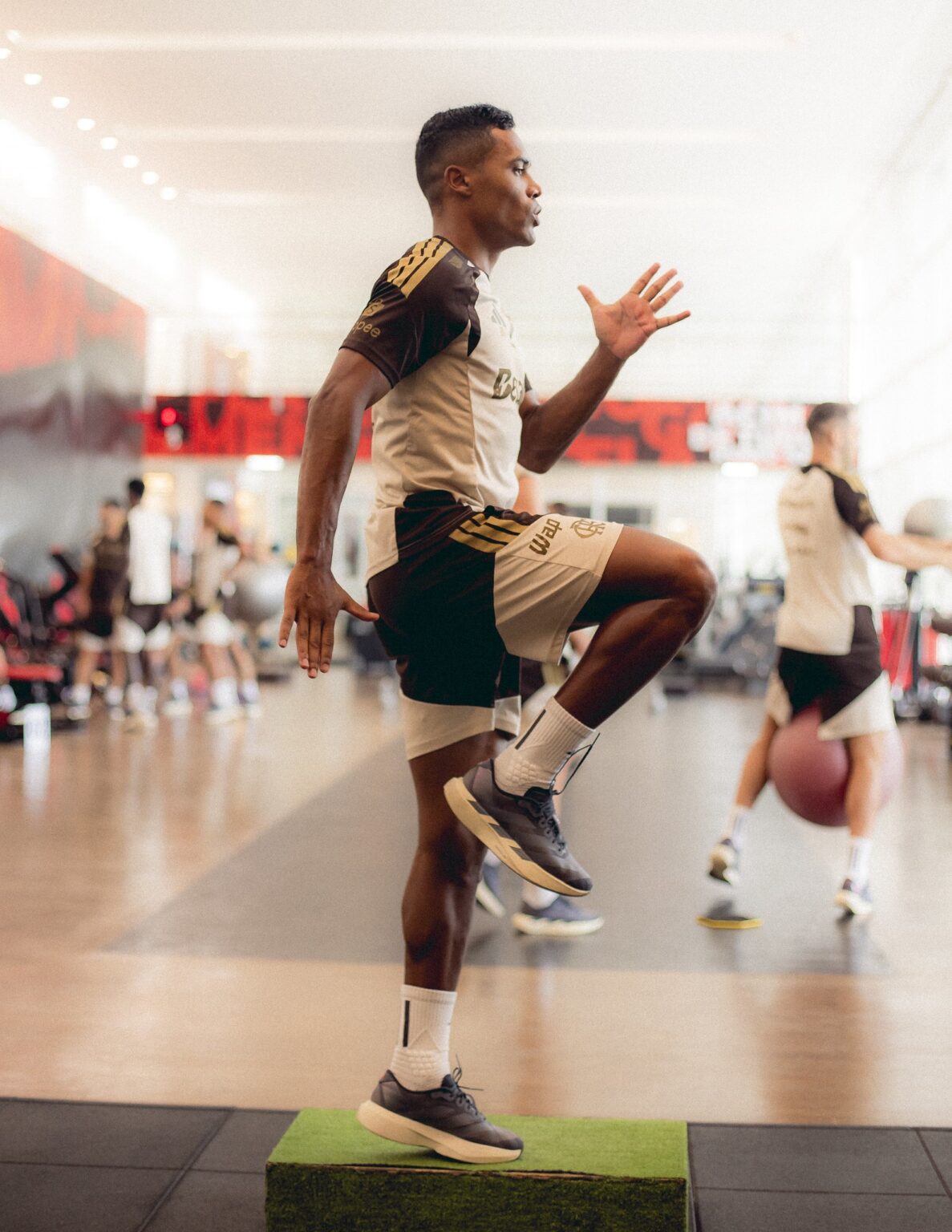 Flamengo Aumenta Preparação Para Clássico Contra Fluminense Após Adiamento Flamengo Aumenta Preparação Para Clássico Contra Fluminense Após Adiamento