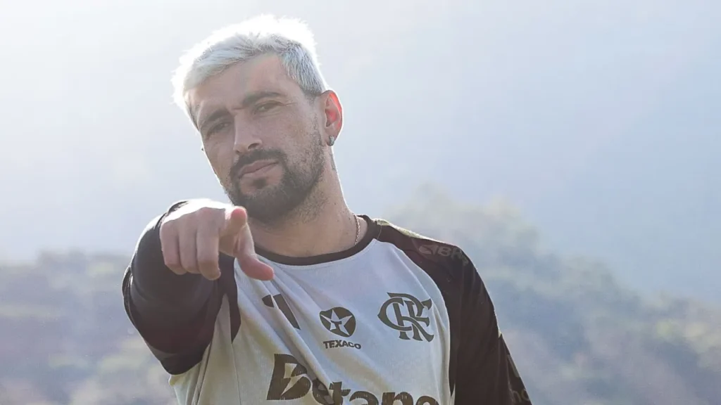 Flamengo em Busca da Vitória Máxima Contra o Atlético na 13ª Rodada do Brasileirão