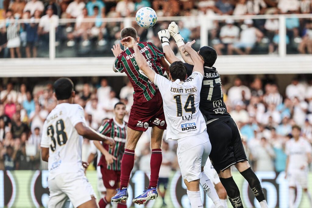 Fluminense Inverte Jogo e Vence Santos por 3 a 2 na Vila Belmiro pelo Brasileirão