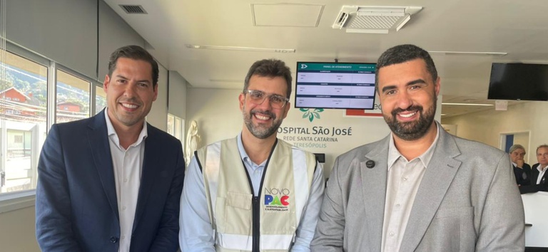 Governo do Brasil Inaugura Acelerador Linear em Teresópolis e Amplia Acesso à Radioterapia no SUS