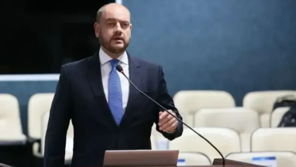 Governo Interino do RJ Bloqueia Repasse de R$ 730 Milhões Aprovado pela Gestão Castro